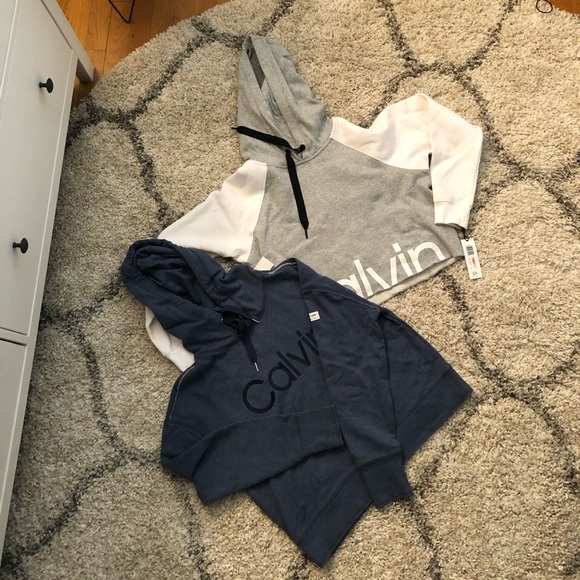 2 Calvin Klein Performance Cropped Sweatshirts - Picture 3 of 4